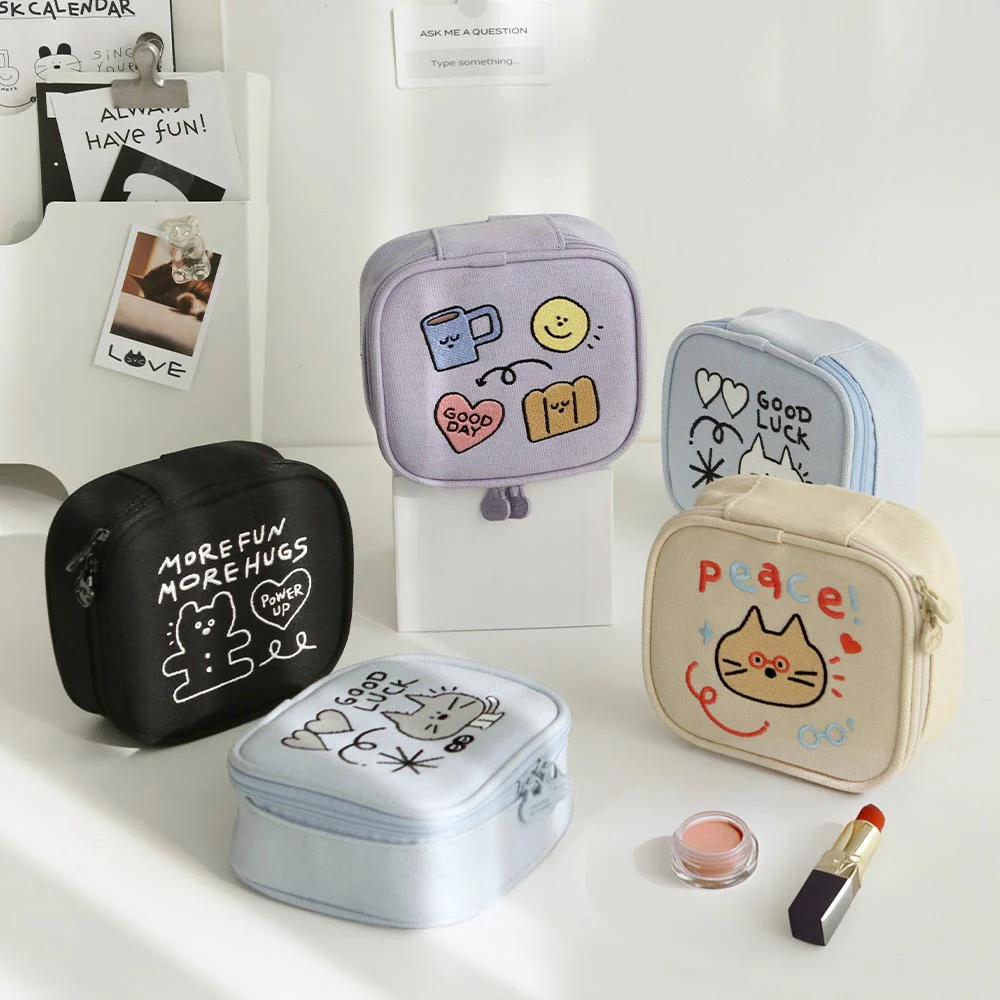Iconic Doodle Mini Pouch